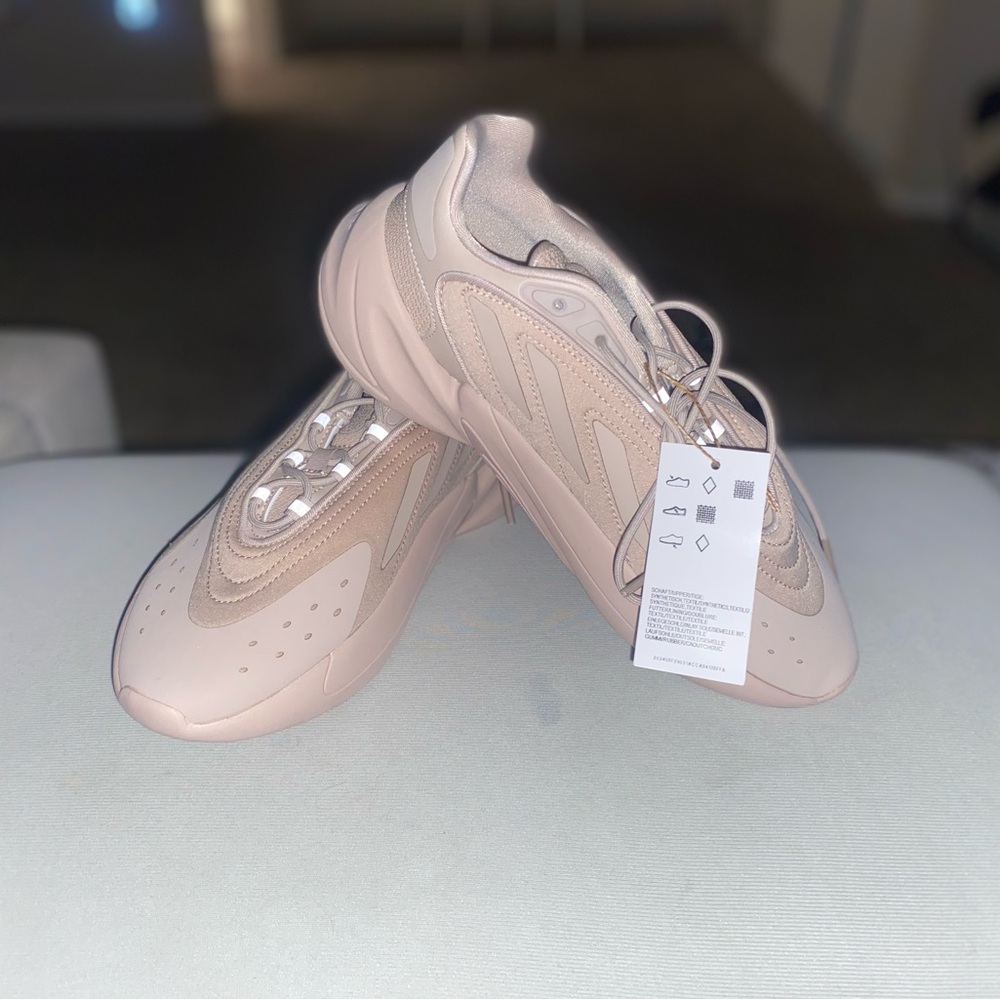 Adidas Women's Athletic Shoes - Tan